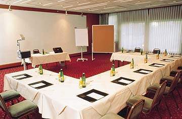 Holiday Inn Фельдкирьх Экстерьер фото