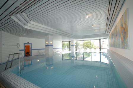 Holiday Inn Фельдкирьх Экстерьер фото